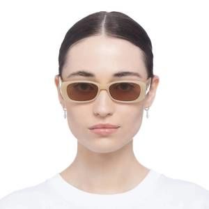 NEW LE SPECS unreal rectangle sunglasses in latte